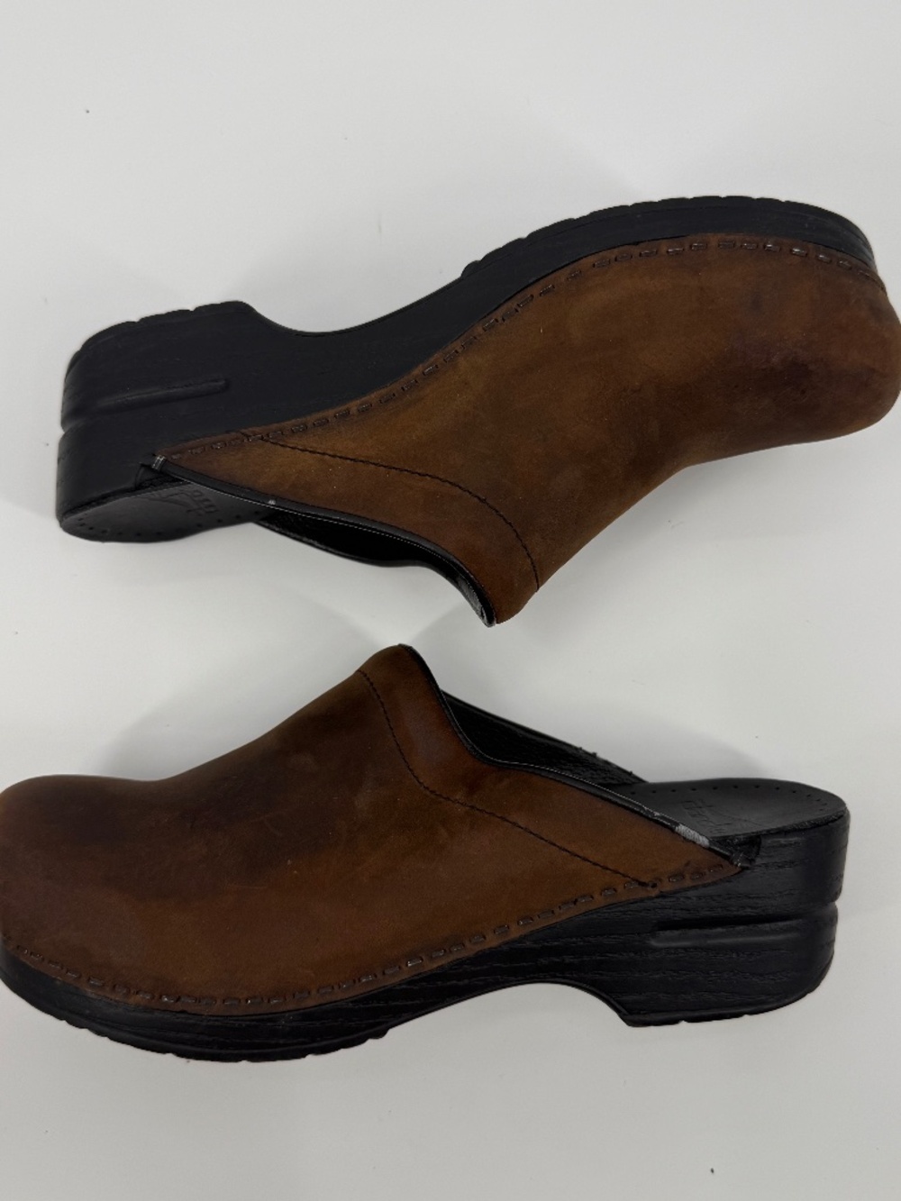 Dansko Sonja Brown Oiled Leather Open Back Clogs Mules Women's Size 40 US 9.5-10
